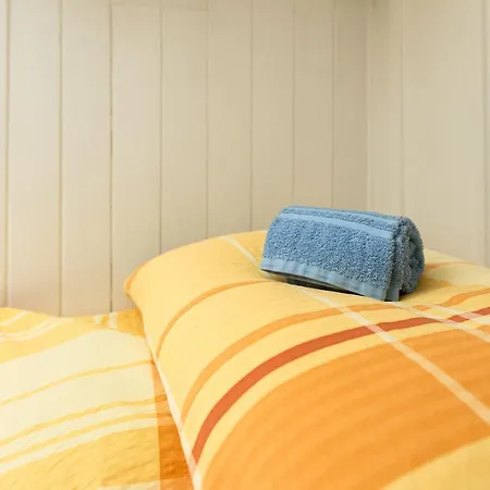 Hostal Happy Entrelagos