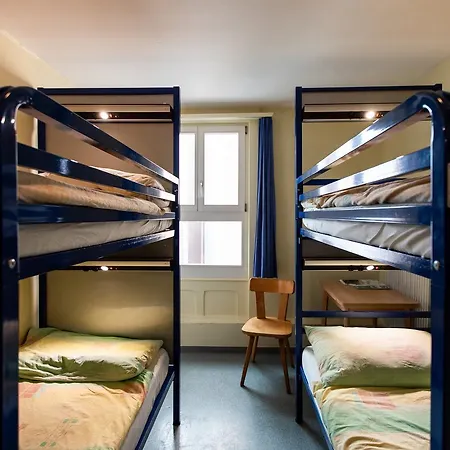 호스텔 해피 인 롯지 인터라켄